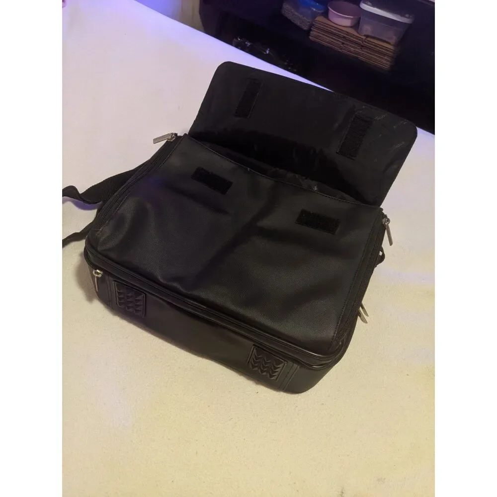 Targus Black Laptop Messenger Bag Briefcase Tech Organizer Shoulder Strap